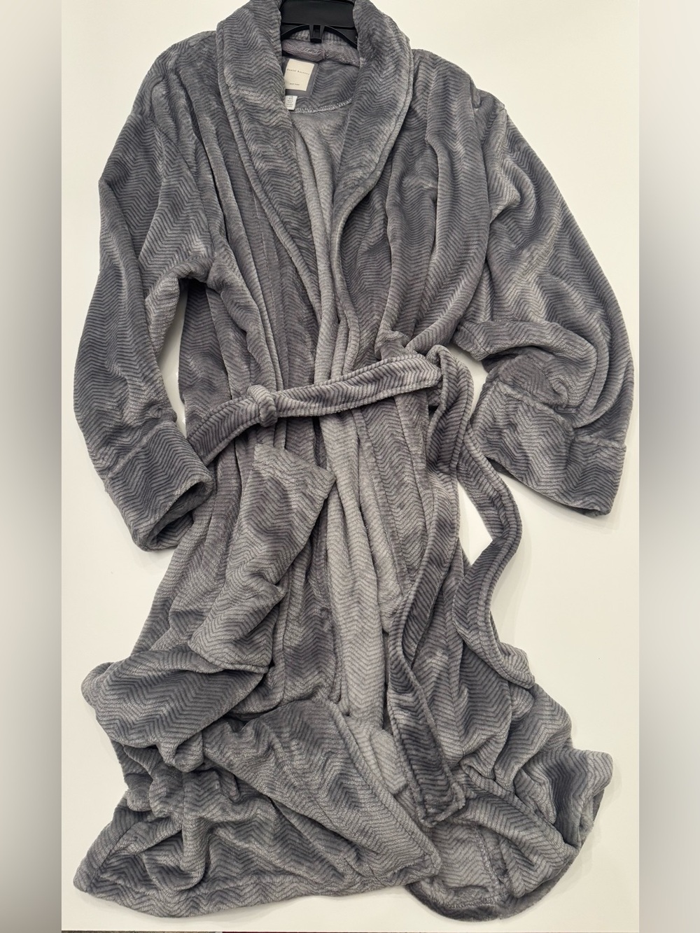 Daniel Buchler New York Plush Herringbone Robe Gray Mens L/XL Soft Luxury Spa